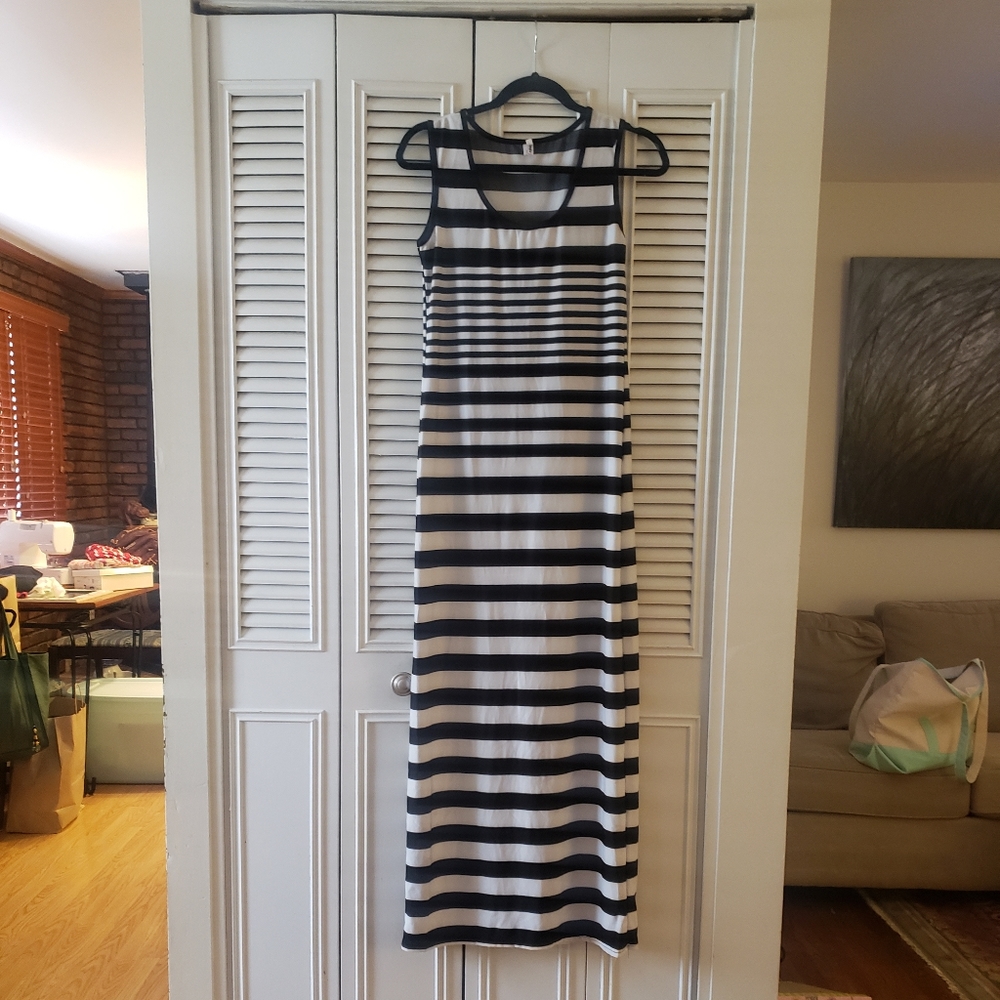 Black and White Stretchy Maxi Stripe Tank Dress Large